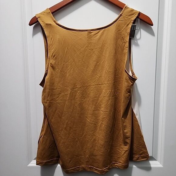 Adidas Scoop CB Tank Top Training Wonder White Womens Size M HC2224 Running - Picture 2 of 8